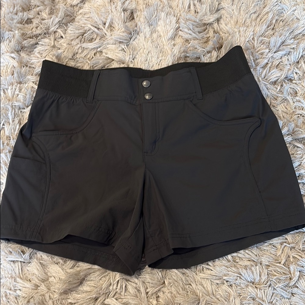 Title nine almost new shorts